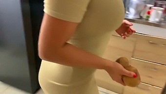 Stepsister And Stepbrother Have Real Sex In The Kitchen