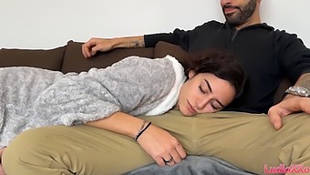 Unglaublich!Wie Kann Er Seine Stiefmutter So Grob Behandeln?!